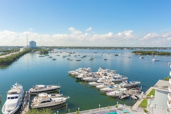 Boutique Apartments North Bay Village,,3 star