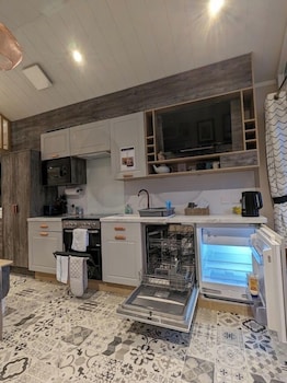 woods meadow glamping