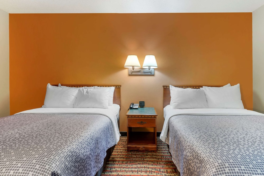 econo lodge lakeview