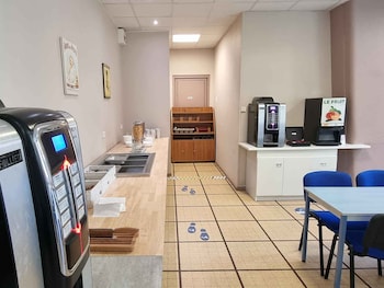 Auberge De Jeunesse Hi Verdun,,0 star