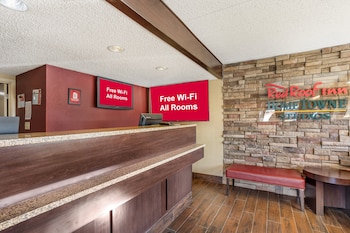 hometowne studios by red roof danville pa