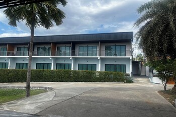 hideaway private residence