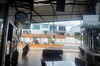 Hideaway Private Residence,,3 star