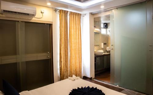 Mystic Apartotel Hebbal,,4 star