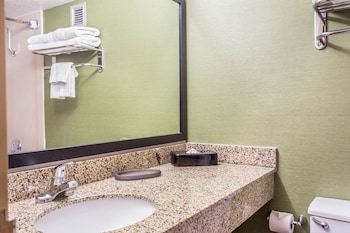 everspring inn and suites