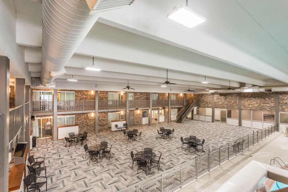 everspring inn and suites