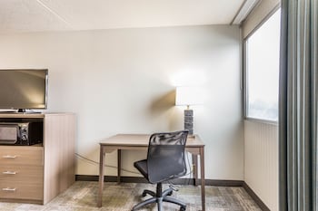 everspring inn and suites