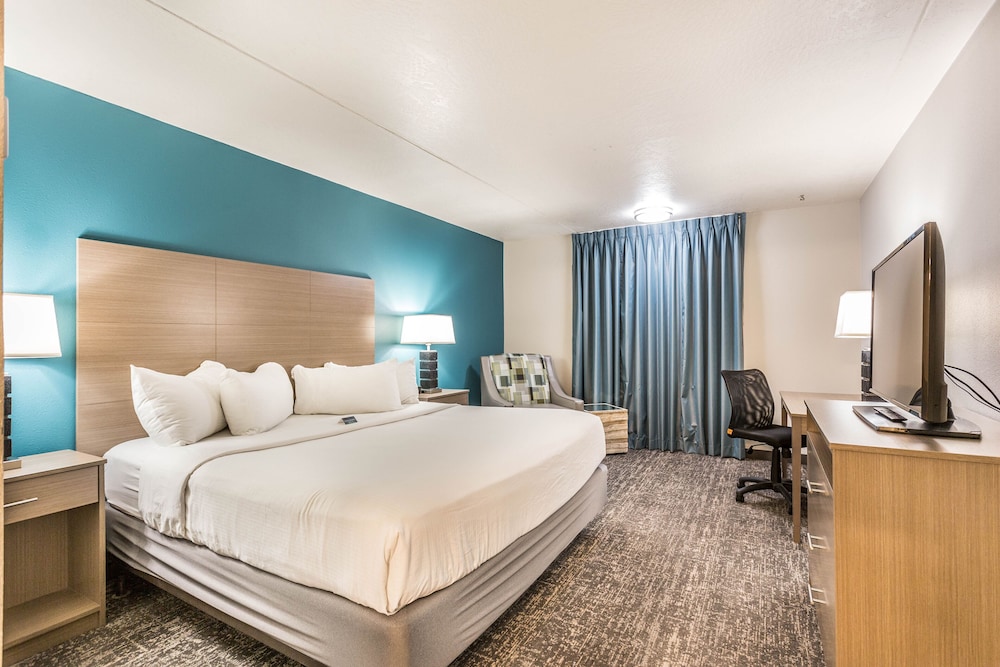 everspring inn and suites