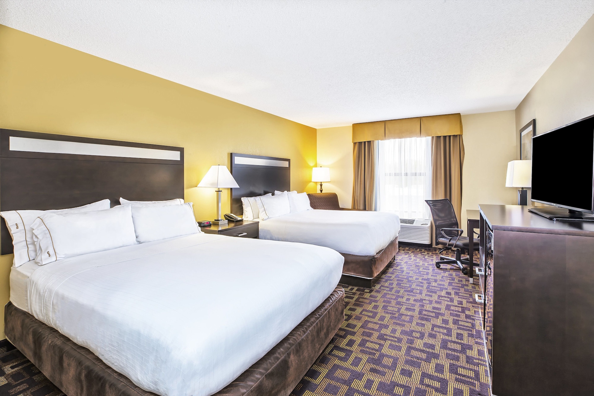 holiday inn express hotel and suites marysville by ihg