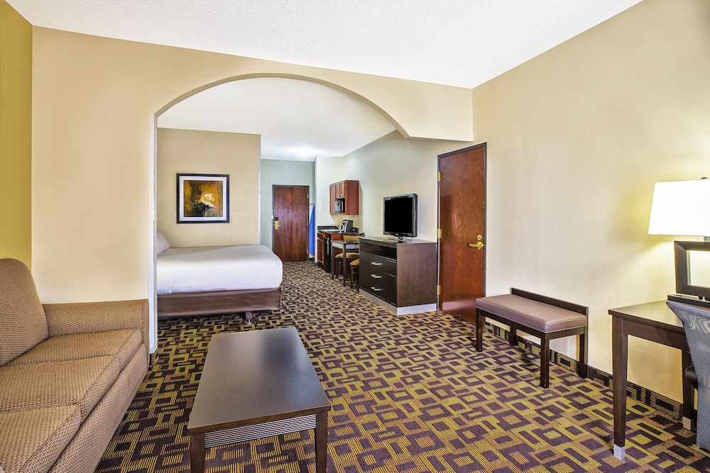 holiday inn express hotel and suites marysville by ihg