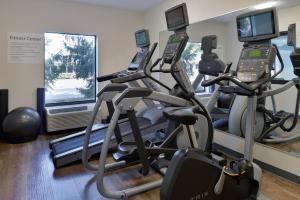 holiday inn express hotel and suites marysville by ihg