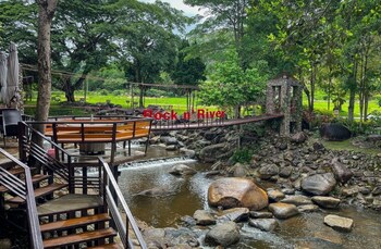Pang Fan Rock & River Resort,,3 star