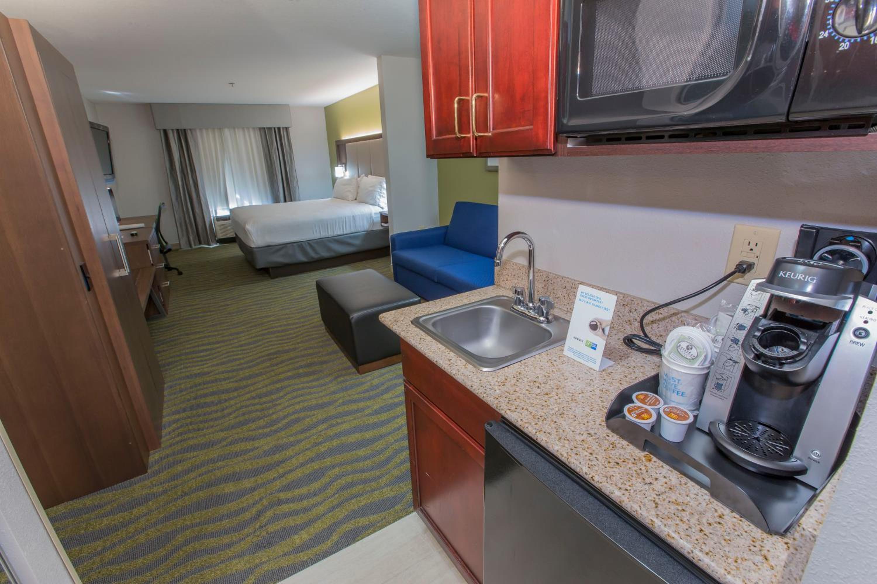 holiday inn express mcdonough by ihg