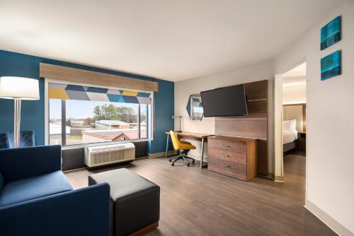 holiday inn express mcdonough by ihg