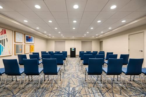holiday inn express mcdonough by ihg