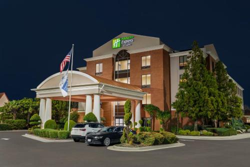 holiday inn express mcdonough by ihg