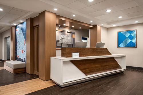 holiday inn express mcdonough by ihg