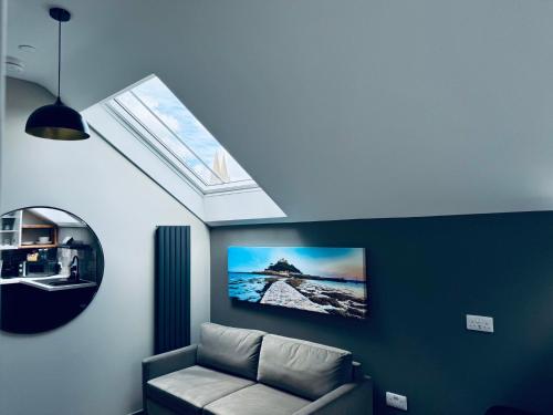 Uno In The City,,4 star