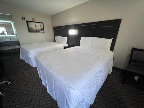 Country Nights Inn,,3 star