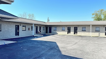 royal inn