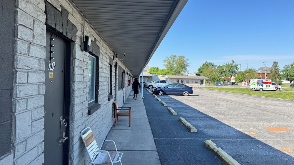 royal inn