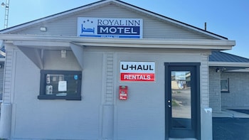 Royal Inn,,2 star