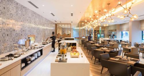 hilton garden inn kuala lumpur jalan tuanku abdul rahman north