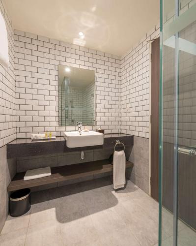 hilton garden inn kuala lumpur jalan tuanku abdul rahman north