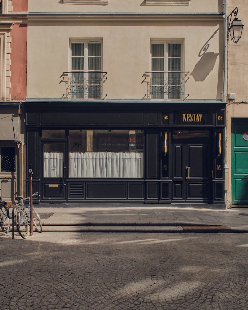 paris