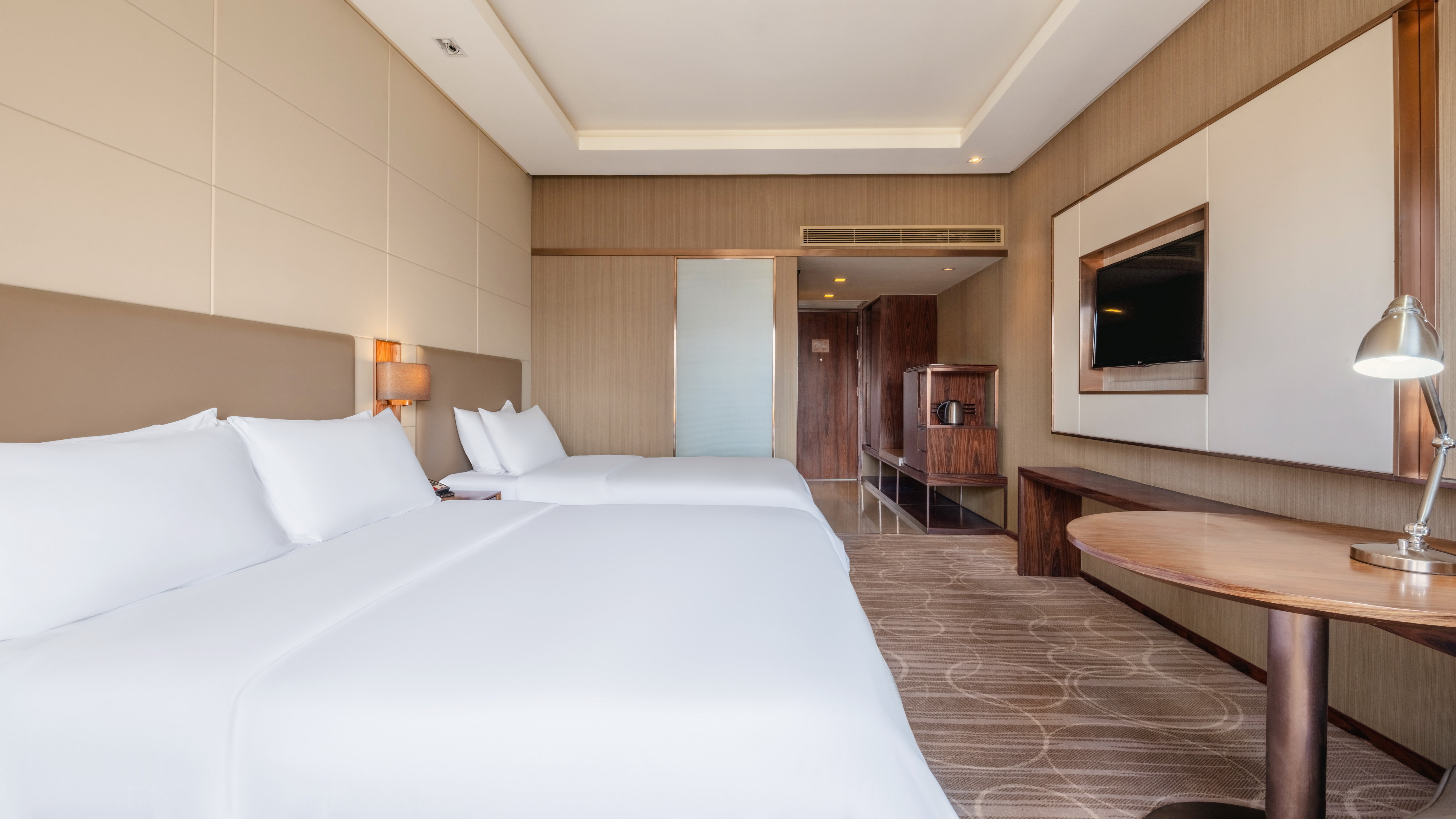 crowne plaza kunming city centre by ihg