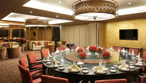 crowne plaza kunming city centre by ihg