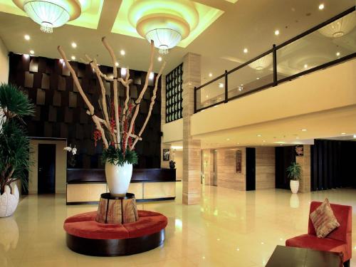 aston kuta hotel and residence