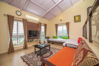 The Springs Nilgiris,,3 star