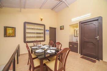 The Springs Nilgiris,,3 star