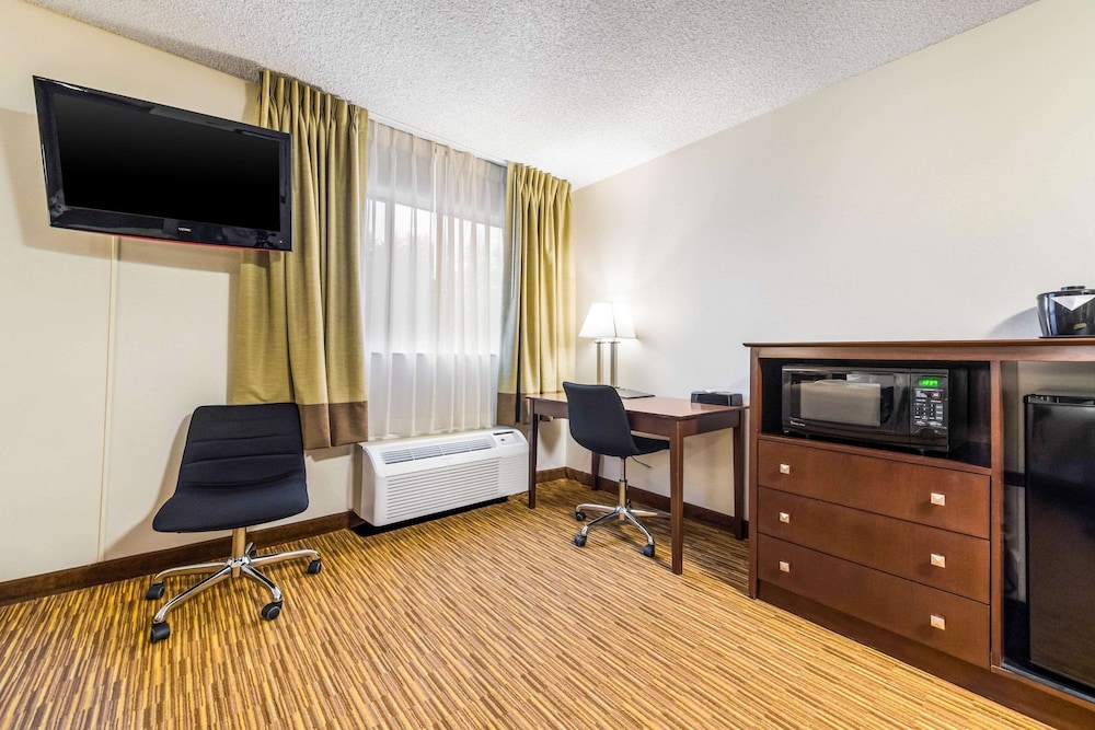 quality inn and suites lacey olympia