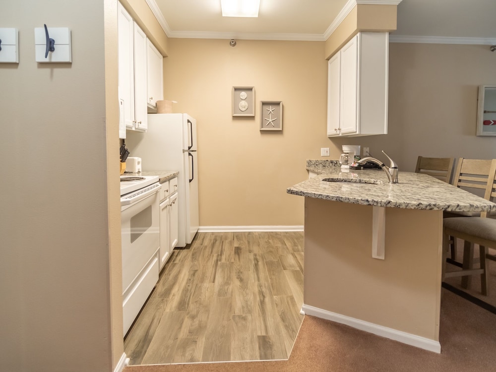 the cove of lake geneva