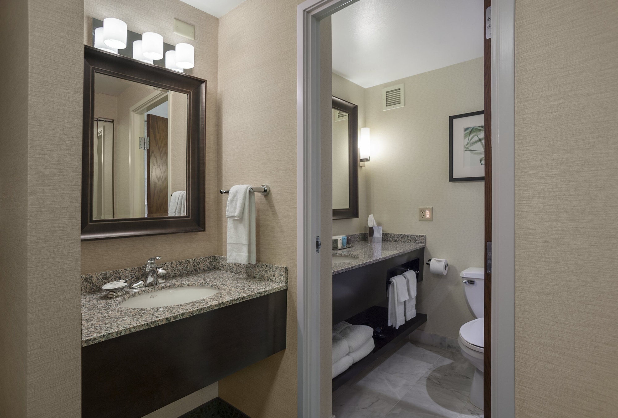 crowne plaza lansing by ihg