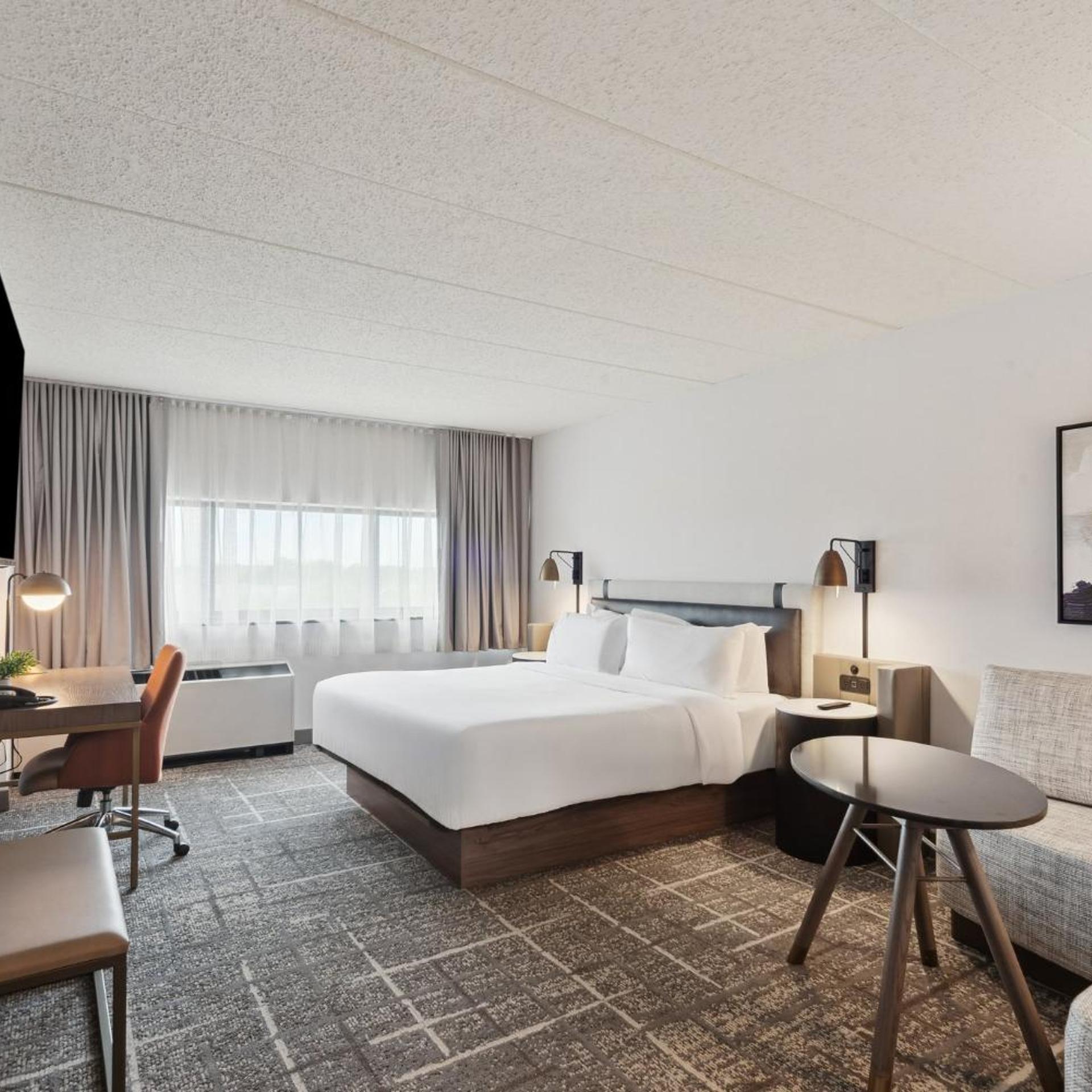 crowne plaza lansing by ihg