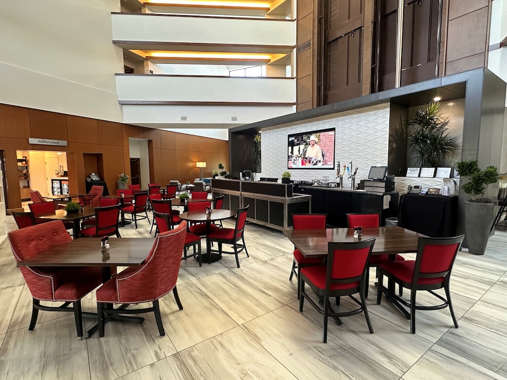 crowne plaza lansing by ihg