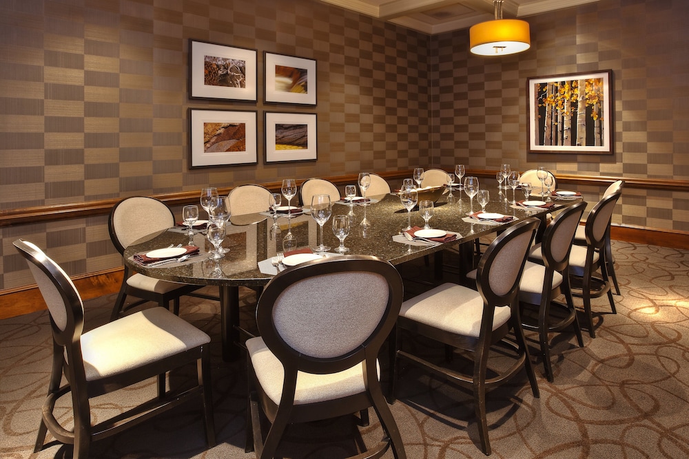 crowne plaza lansing by ihg