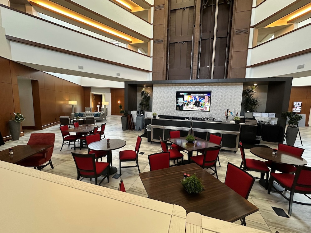 crowne plaza lansing by ihg