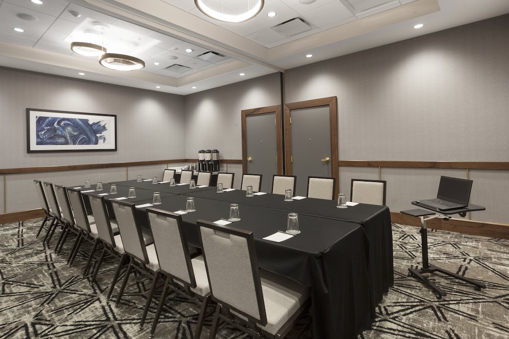 crowne plaza lansing by ihg