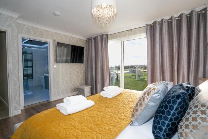 the firs country park