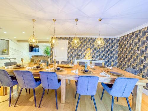 the firs country park