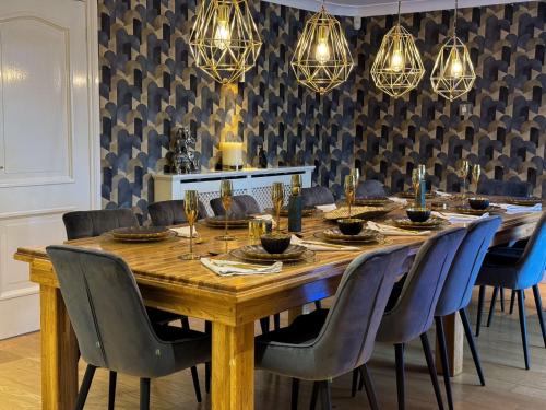 the firs country park