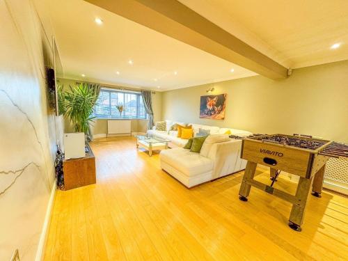 the firs country park