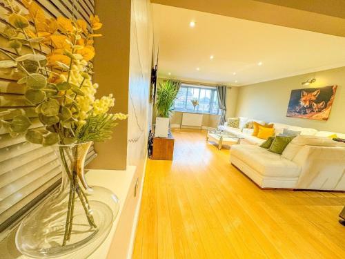 the firs country park