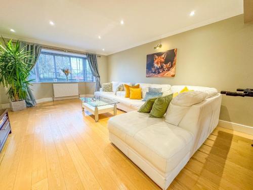 the firs country park