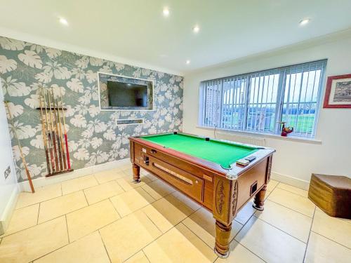 the firs country park