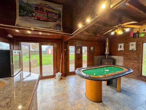 the firs country park